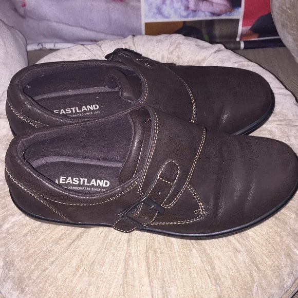 Eastland women shoes size 8.5 W - Picture 2 of 5